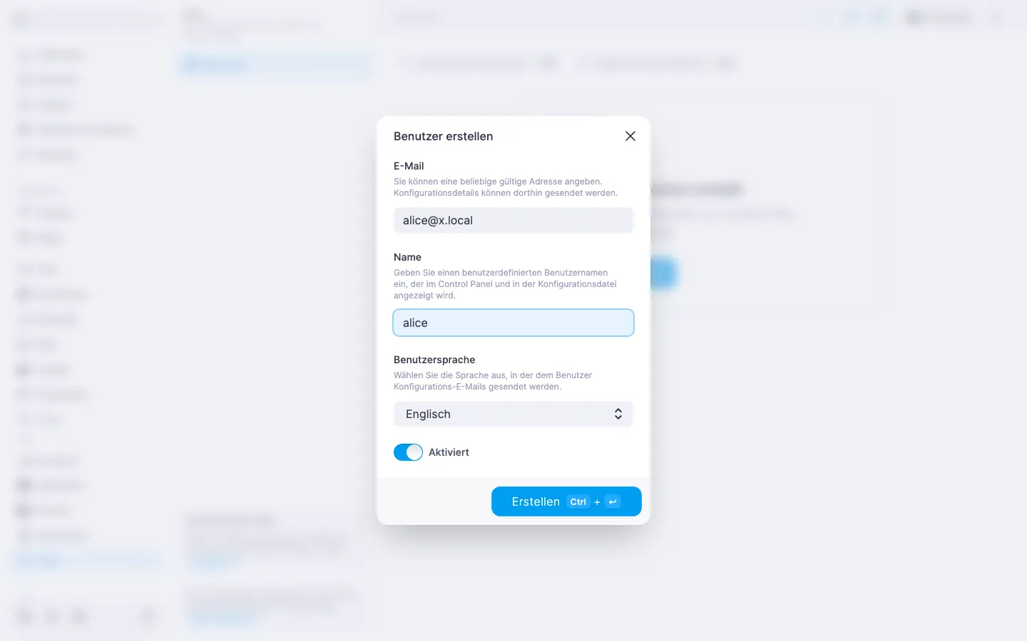 Xray-Dialog zum Anlegen eines Benutzers mit der ausgefüllten E-Mail `alice@example.com` und dem Feld «Benutzersprache» mit dem Wert «Englisch»