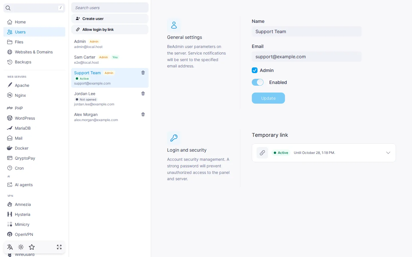 user list with link status marks and the user card on the right