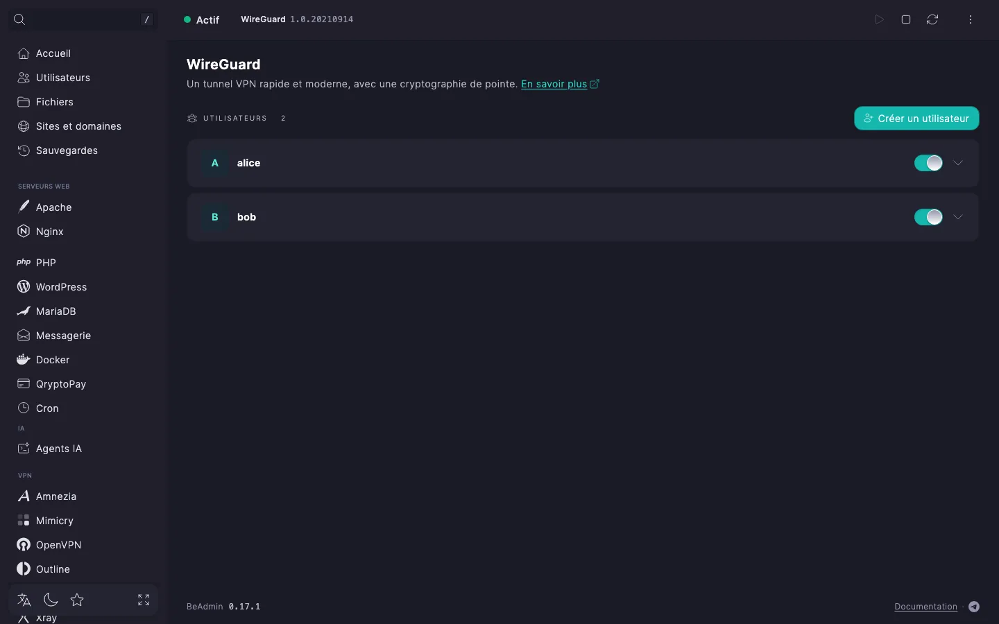 Liste des utilisateurs du module WireGuard : titre de section « UTILISATEURS » avec le bouton « Créer un utilisateur » et lignes d’utilisateurs repliées